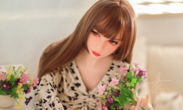 抽绳小碎花能遮熊，美嘉显得良家多了