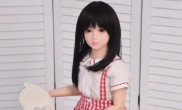 全硅胶萝莉首发