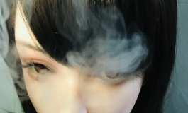 俏皮的9號妹子