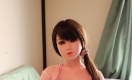 刚睡醒的九妹