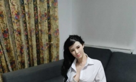 职业装还是挺带劲的