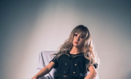这个娃娃特别像我前女友