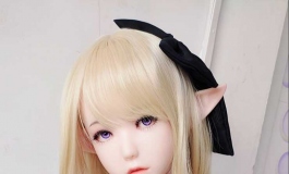 刚刚入学魔法学院的玥，请多指教
