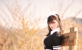 A traveling maid