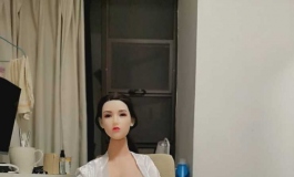 留贴怀念，卖掉的娃娃