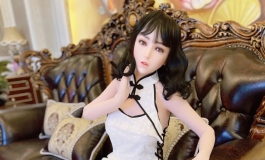 【精品】性感旗袍艾琳娜！！有福利照！！