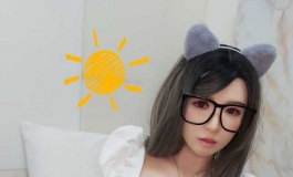 肉食系米悠：絲袜加班枕營业