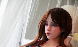 咬唇兔兔半身款