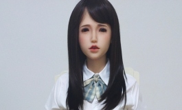 还是叁卉头身一体的惠奈，这回换新衣服啦。