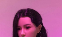 170小倩大胸穿什么衣服.裤子.鞋子.好看