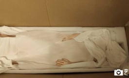 130cm非常漂亮的小萝莉若拉