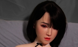 八妹云娇（四）--丰乳肥臀，继续盘50kg++娃娃