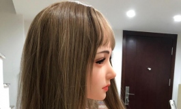 她语大胸娃娃奈美