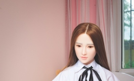 琳琳的学生制服