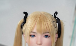 前幾日提到的Zelex Doll，我有找到的少女版型號