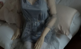 家里有个乖乖女