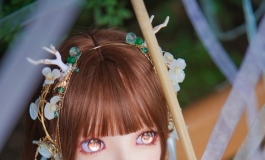 【魔族人形X俊影 初夏】出水芙蓉，夏日中得一抹清幽