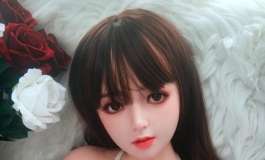 听说有人要看铃兰的大奈奈、一线天、还有大白腿？