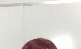 今日出货 换了几次假发。结果客户还是很满意的