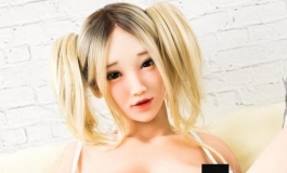 4woods日本娃娃"性感妆容"モカ,体型Fetish