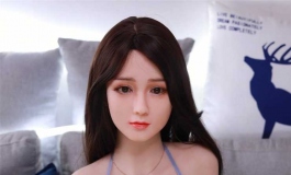 俊影依婷的硅胶头