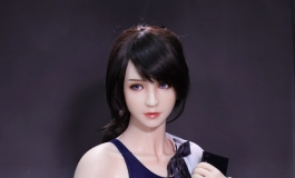游泳部的可愛学姐
