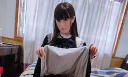 静野与幼驯染浅川雫——其二 情人节的女仆侍奉play