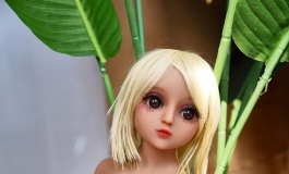 继续更新帖子今天拍的65cm小娃