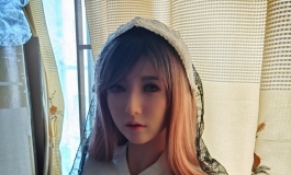今天的米悠是修女