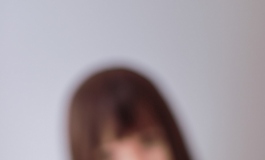 表粉里黑的女鹅也太乖巧了吧！