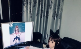 网瘾少女