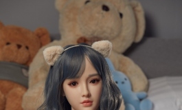 丝袜还得吊带配，春水堂青木秀黑丝大长腿，肾宝片准备好