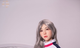 金三“薇薇”试衣，网球少女其实也挺不错的哦