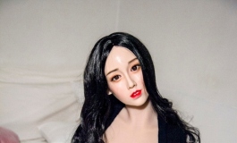 最近痴迷于这张脸，感觉像很多人