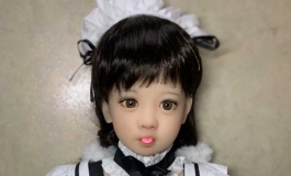 一件女僕裝三個娃穿