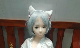 我的小妹妹，三年了，得补个妆