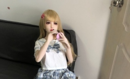被冷落了一个多月的艾米