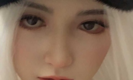 这个娃娃有大佬能看出来吗