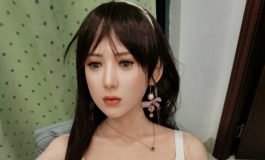 人造人13号嘉怡