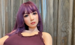 迷糊的米悠走光了