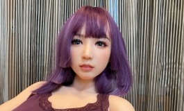 迷糊的米悠走光了