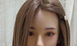 粉猫儿硅胶头娃娃