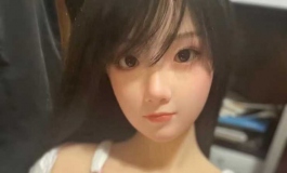 粉猫儿硅胶头娃娃