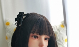 什么丰乳肥臀，都不如白衬衫的诱惑。