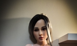 分享一下最近入手的娃; 名字叫 Chiaki