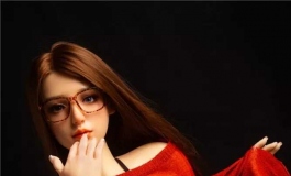 发一组娃娃，骑她还是挺舒服的