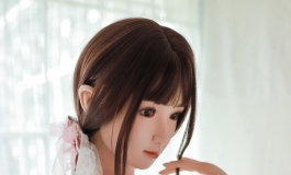 对面楼里扭动的人妻 | 花厂·豆奶