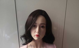 还是换成大胸吧