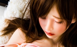 4woods,"性感睡姿"ルミ眠りセクシーメイク＋Cutieボディ ...