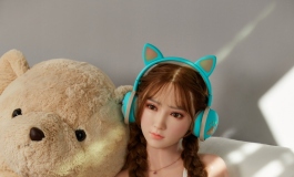 #第三届摄影大赛#【实体娃娃】听歌就笑的小木瓜